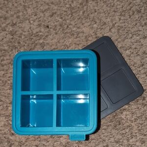 Blue Silicone Ice Cube/Homemade Soap Tray with Lid